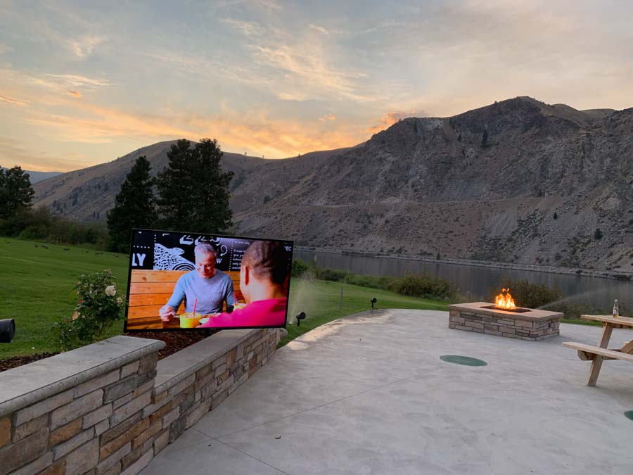 Outdoor-Entertainment-Project-8